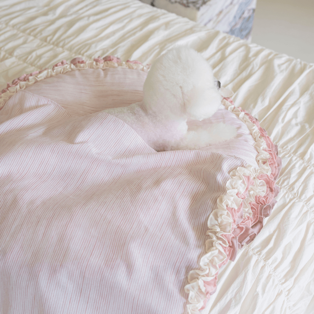 【予約】Peony Ruffle Cushion (Pink Stripe)